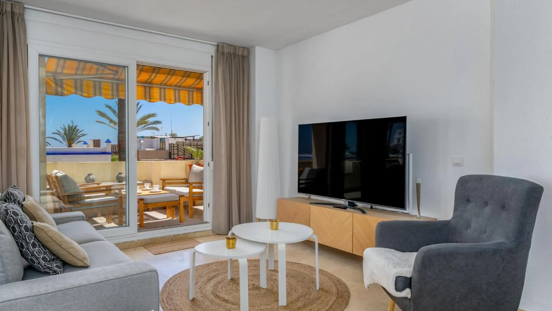 Apartment Puerto Paraiso III By Interhome Estepona